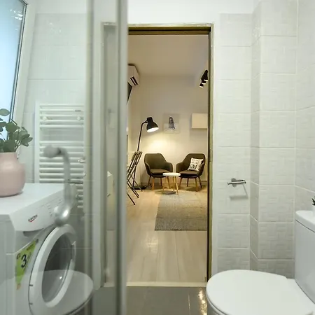 I'm Lovin It. Unique Studio Apartment *